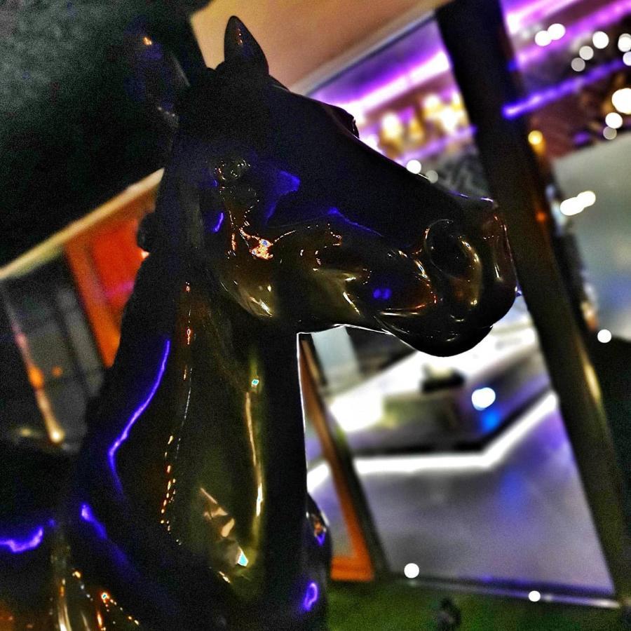 פוזנן Hotel Ramka & Restaurant & Wine Bar מראה חיצוני תמונה