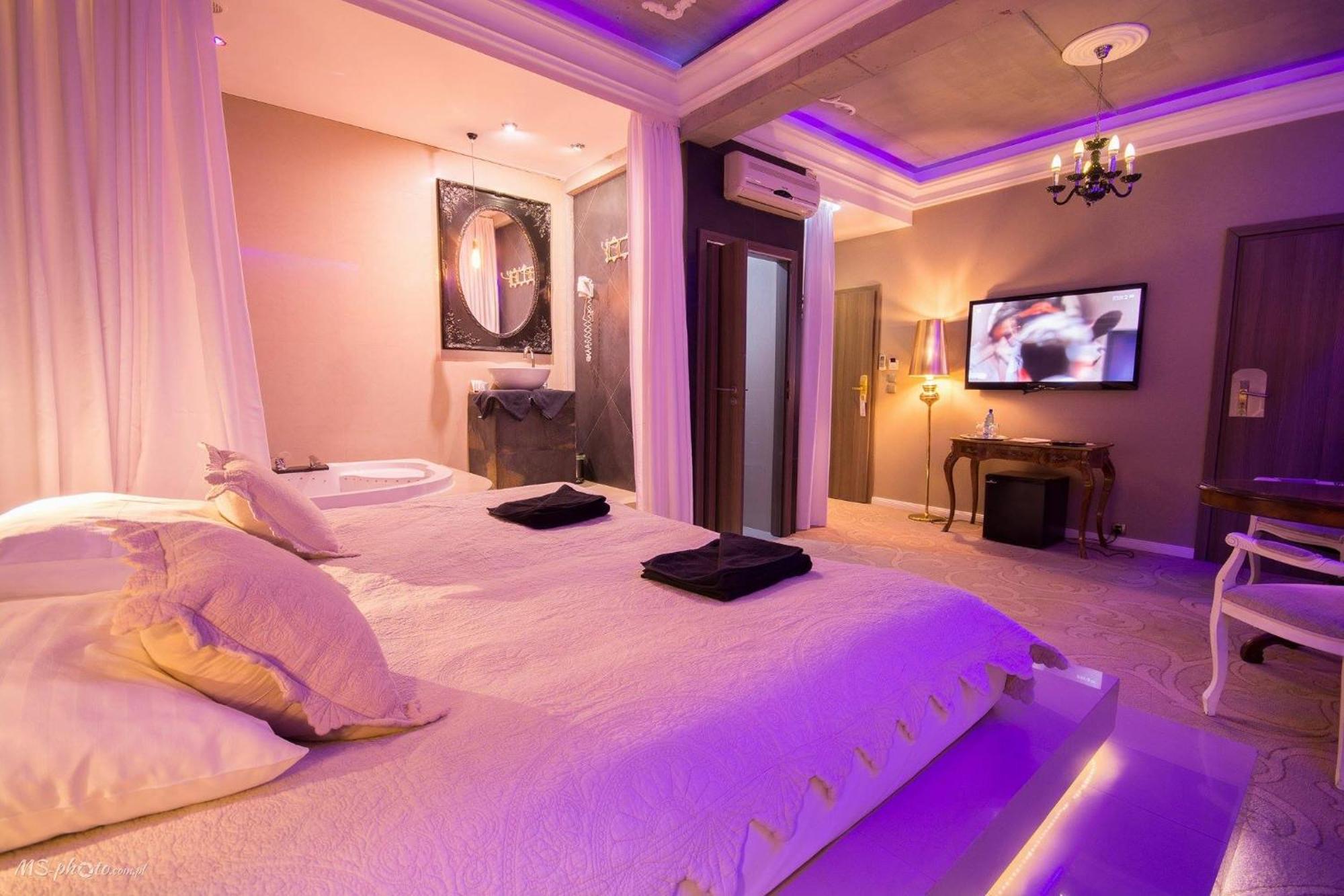 פוזנן Hotel Ramka & Restaurant & Wine Bar חדר תמונה