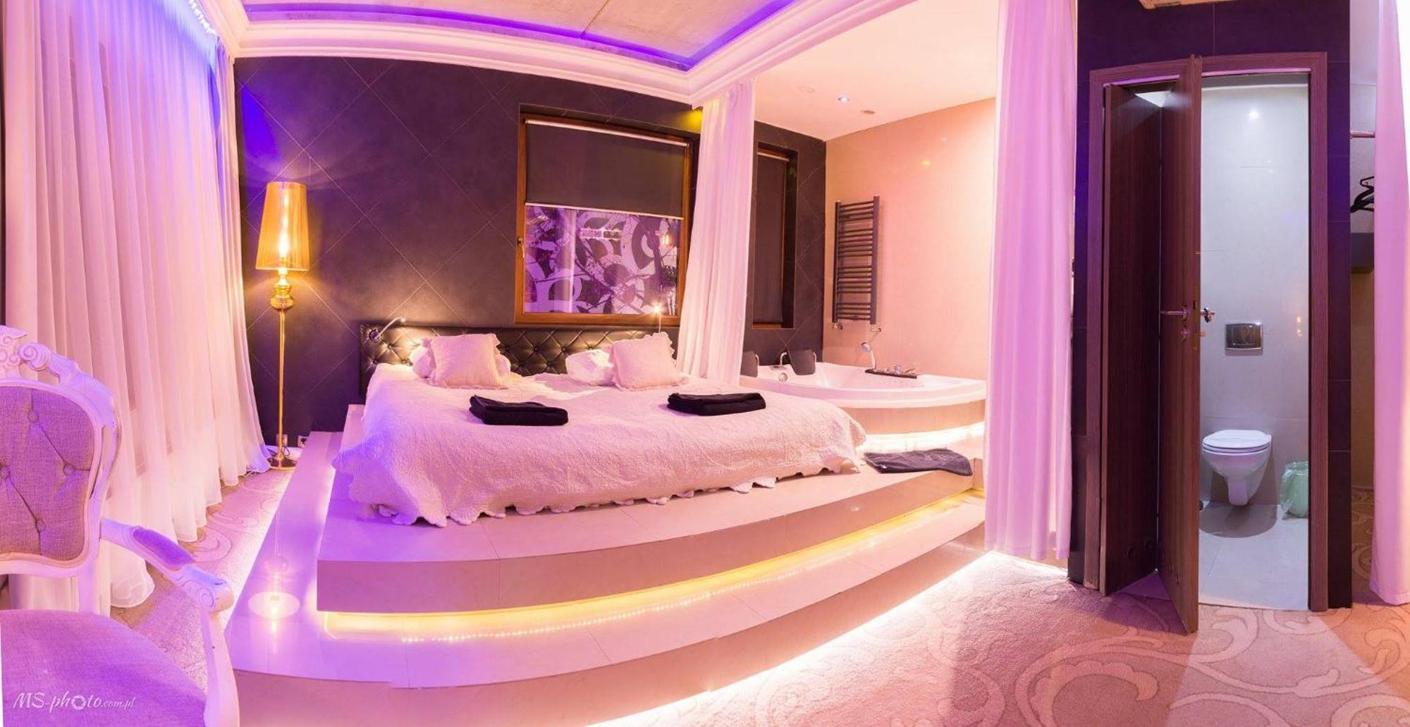 פוזנן Hotel Ramka & Restaurant & Wine Bar מראה חיצוני תמונה