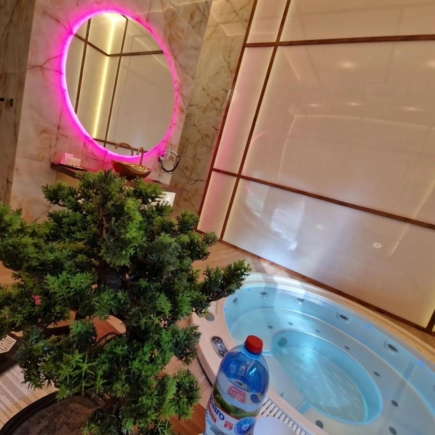 פוזנן Hotel Ramka & Restaurant & Wine Bar מראה חיצוני תמונה