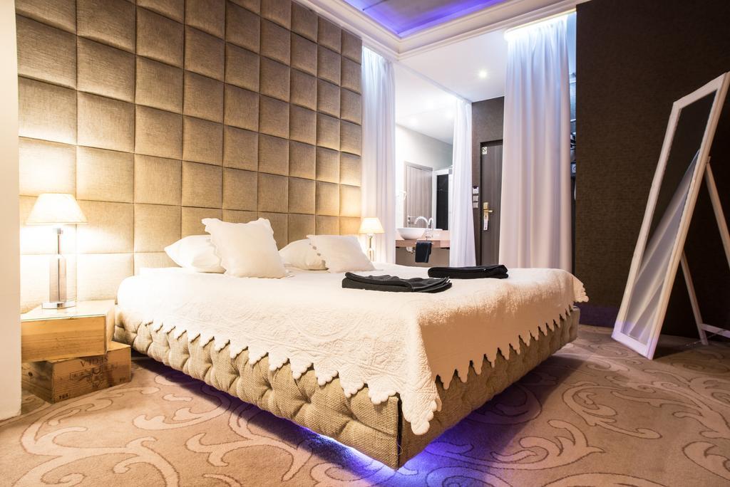 פוזנן Hotel Ramka & Restaurant & Wine Bar מראה חיצוני תמונה