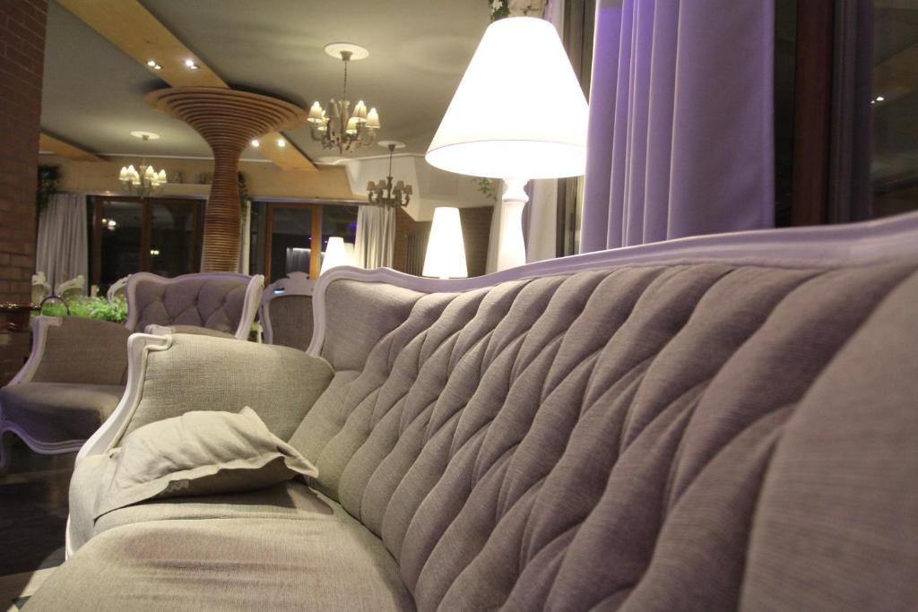 פוזנן Hotel Ramka & Restaurant & Wine Bar מראה חיצוני תמונה