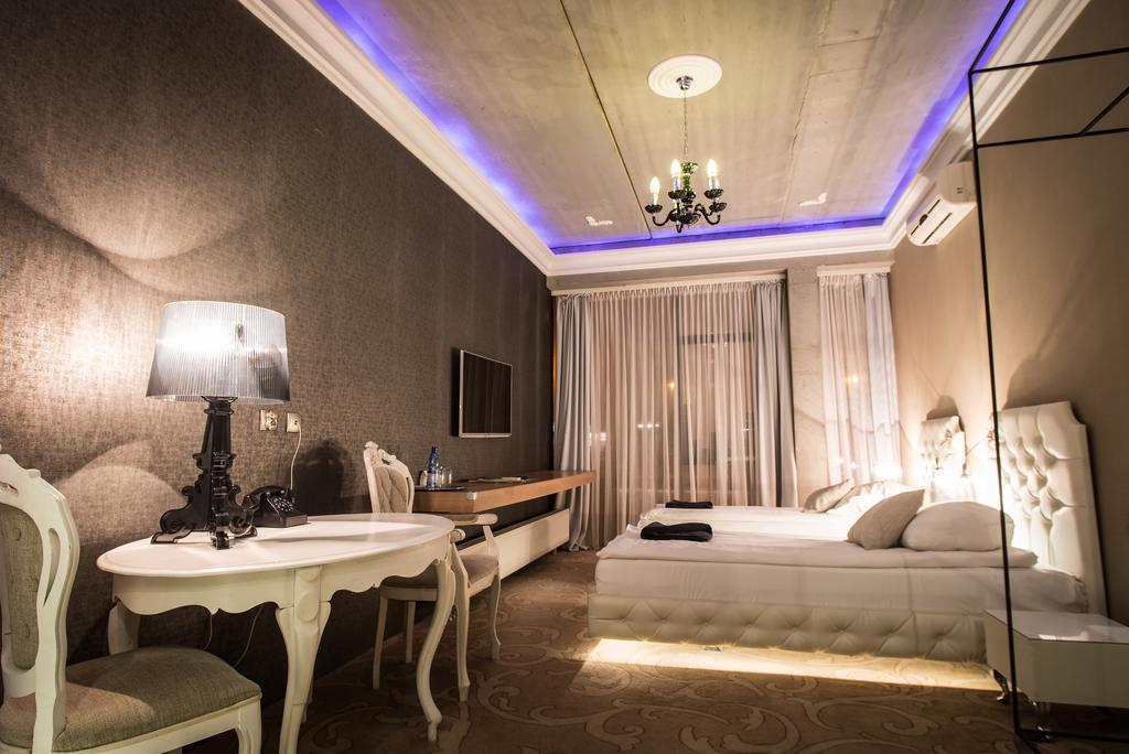 פוזנן Hotel Ramka & Restaurant & Wine Bar מראה חיצוני תמונה