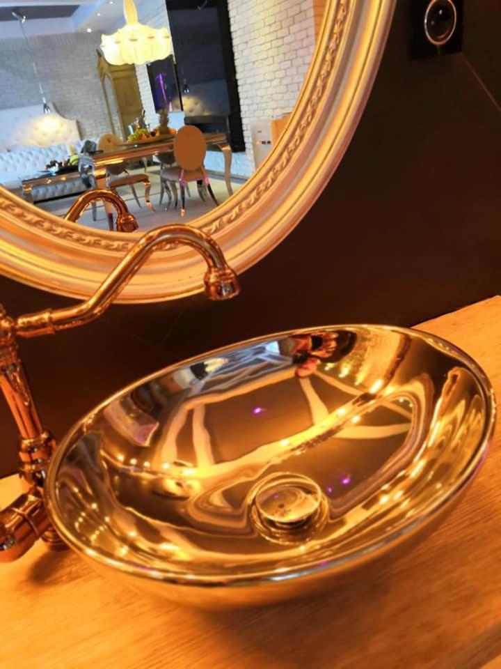 פוזנן Hotel Ramka & Restaurant & Wine Bar מראה חיצוני תמונה