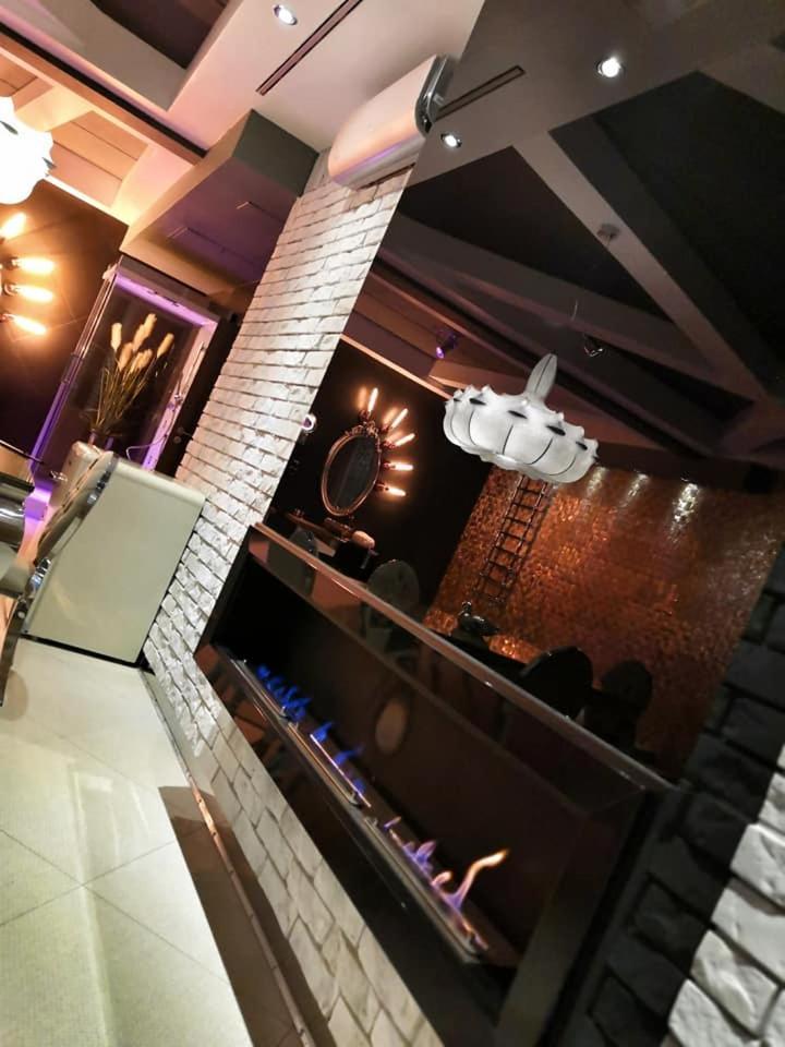 פוזנן Hotel Ramka & Restaurant & Wine Bar מראה חיצוני תמונה