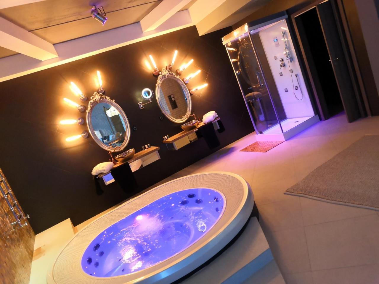 פוזנן Hotel Ramka & Restaurant & Wine Bar מראה חיצוני תמונה